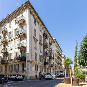  Appartement On Dante Street Next To The Sea France