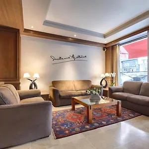 Hotel Apollinaire
