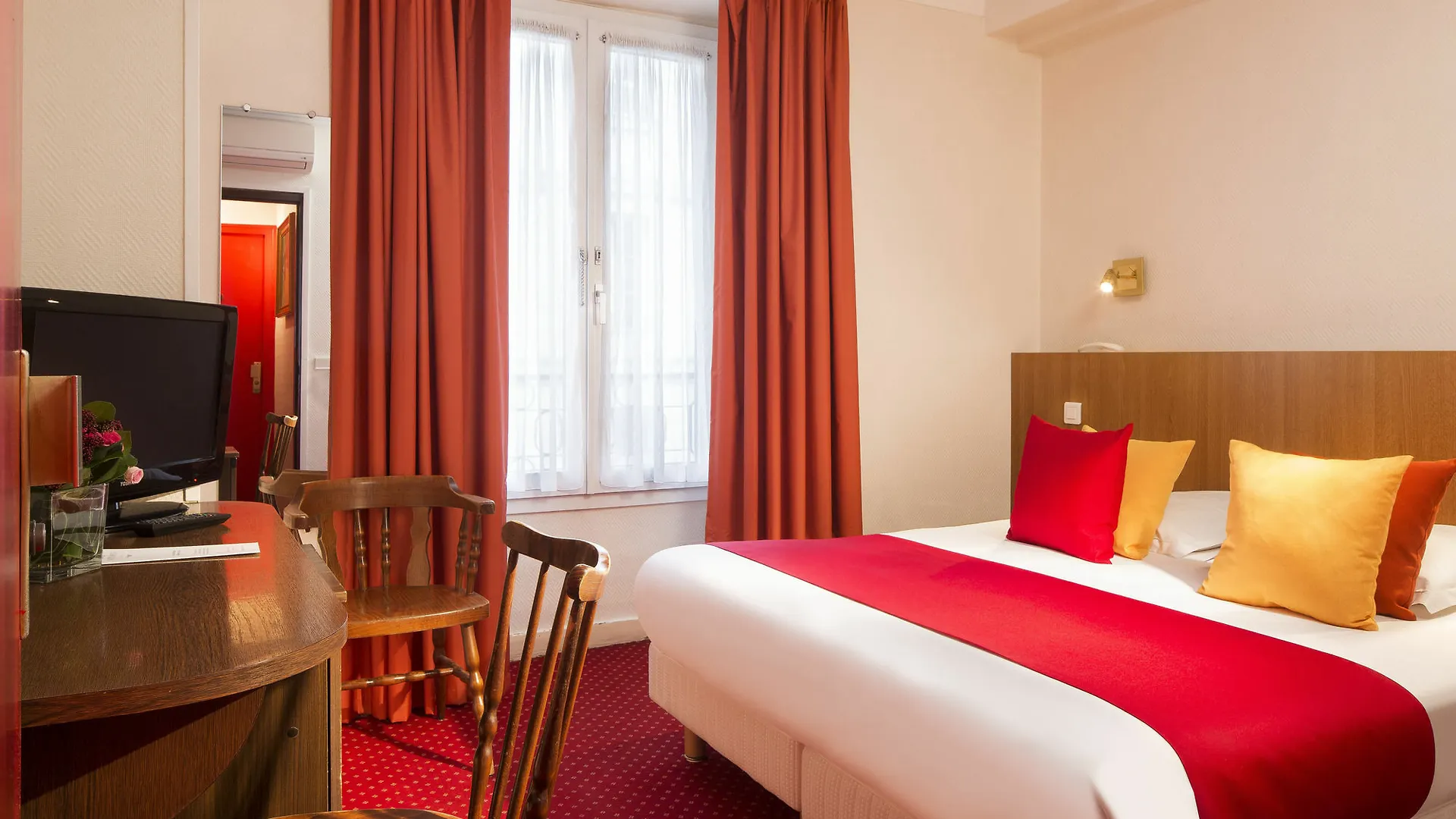 Hôtel Saint Roch Paris