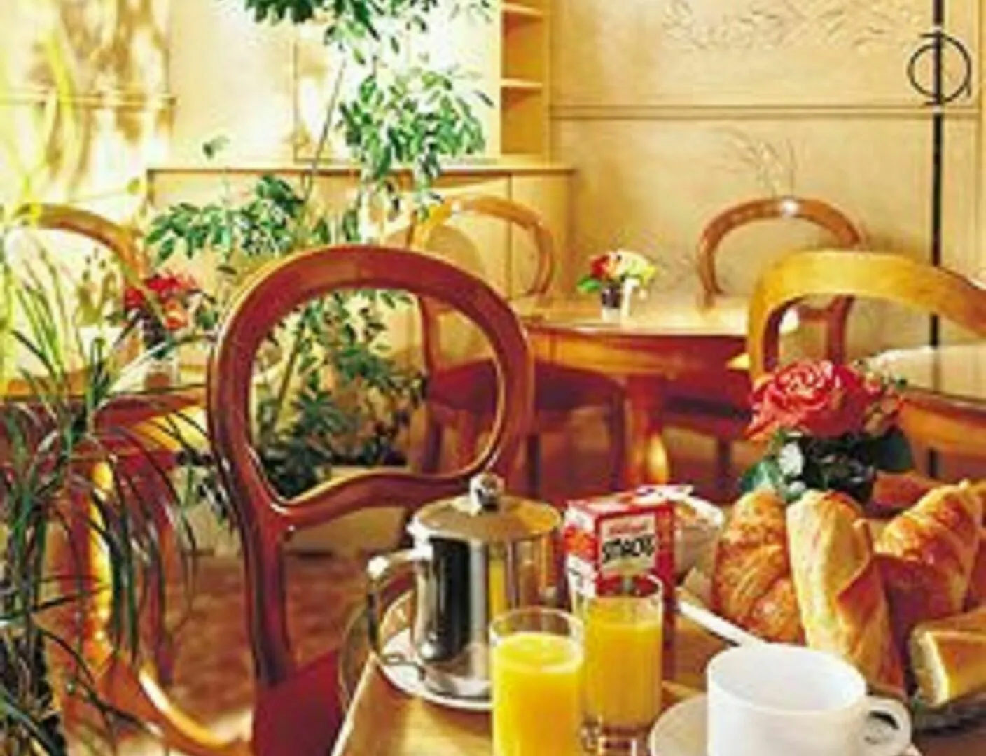 Hôtel Saint Roch Paris Hotel