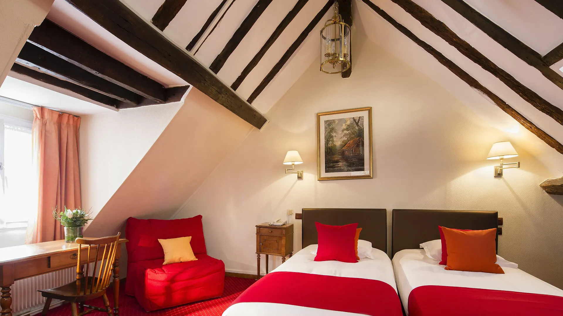 Hotel Saint Roch Paris 2*,